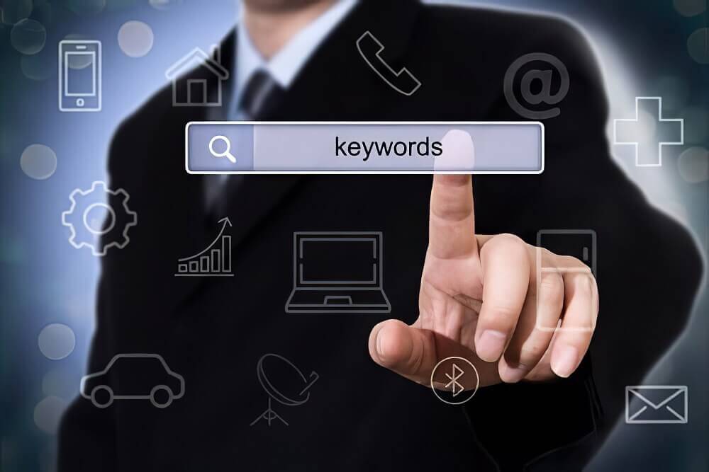 start with Keyword Selection to optimize Google Ads 
